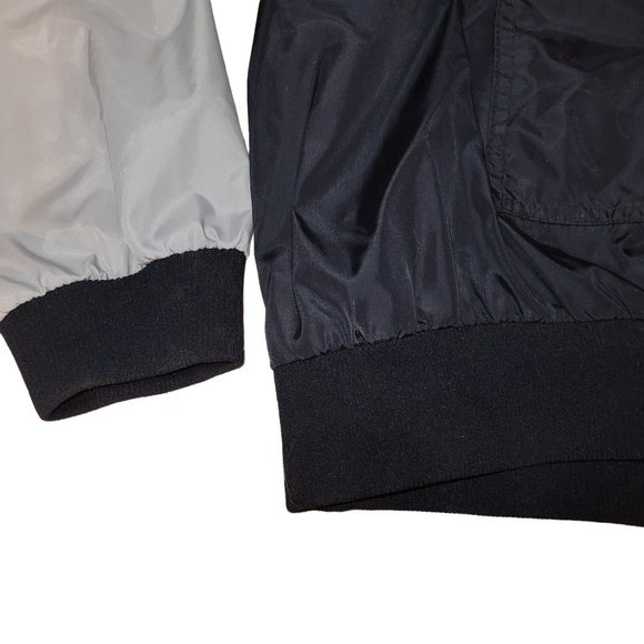 Vintage Campusport Unisex Medium Pullover Hooded Windbreaker Black Grey Nylon - Picture 5 of 5